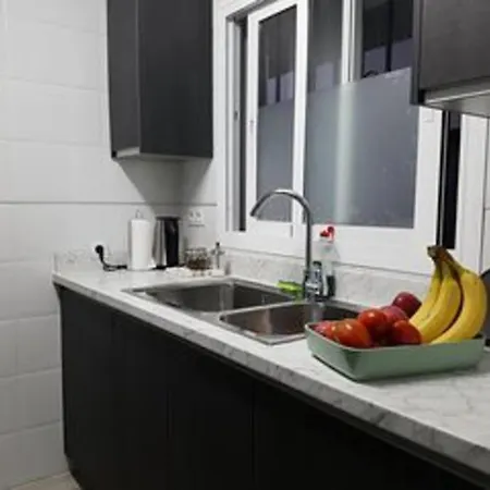 Beautiful Apartment In La Carihuela, Torremolinos Zewnętrze zdjęcie